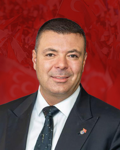 ÖZGÜR BAYRAKTAR