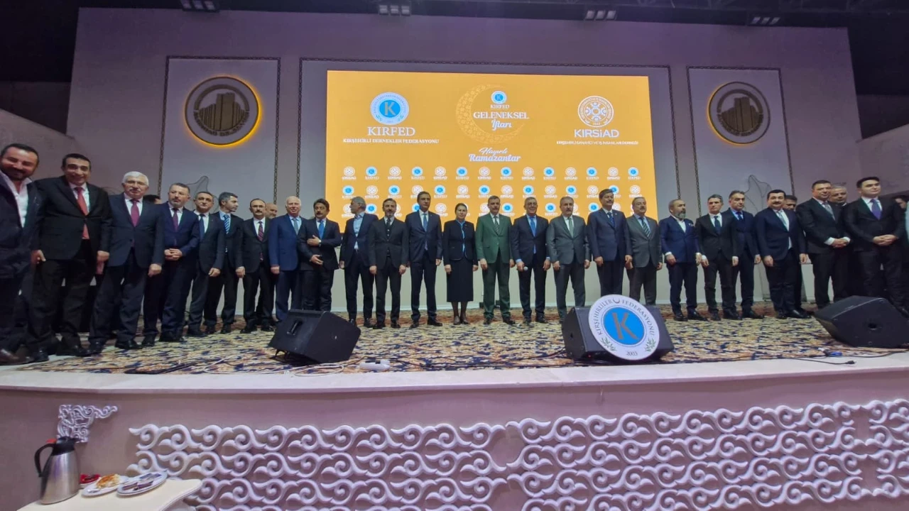 Kırşehirli Dernekler Federasyonundan geleneksel iftar buluşması