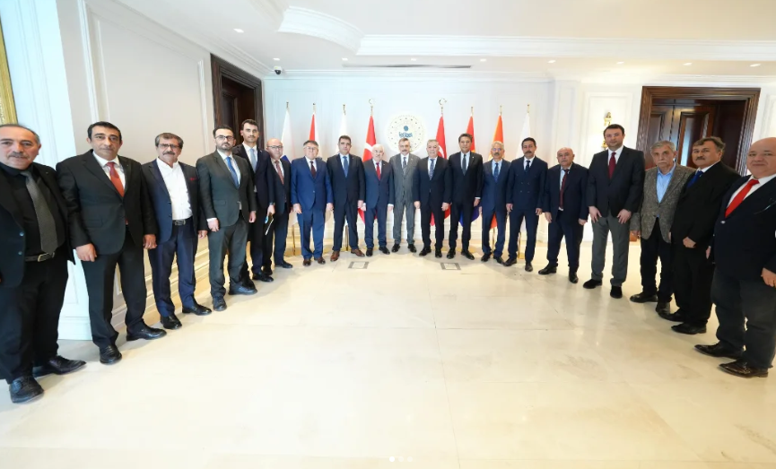 KIRFED ve KIRSİAD’dan İçişleri Bakanı Mustafa Çiftçi’ye Hayırlı Olsun Ziyareti