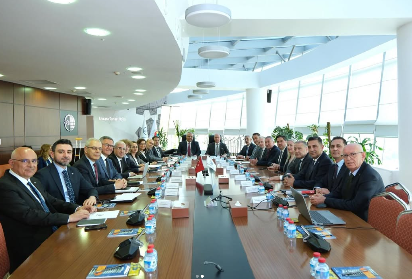 ANKARA SANAYİ ODASI’NDA STRATEJİK İHRACAT VE TEKNOLOJİ ANALİZİ TOPLANTISI