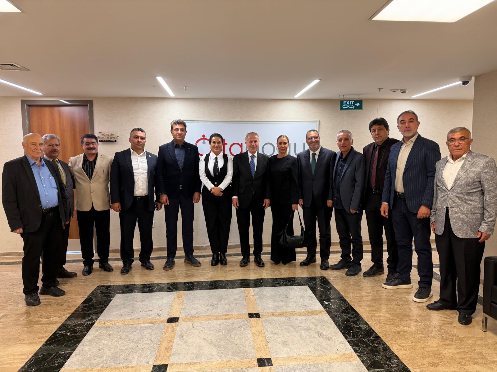 KIRSİAD’dan Hemşehri Buluşması: İş, Sanat ve Sivil Toplum Dünyası Bir Araya Geldi