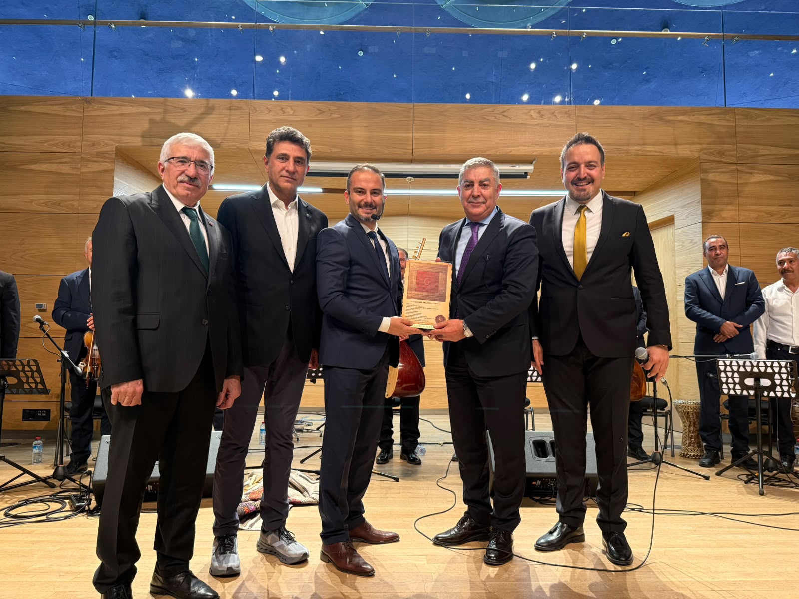 KIRSİAD ve KIRFED’den “Bozkırın Avazı” Konserine Yoğun Katılım